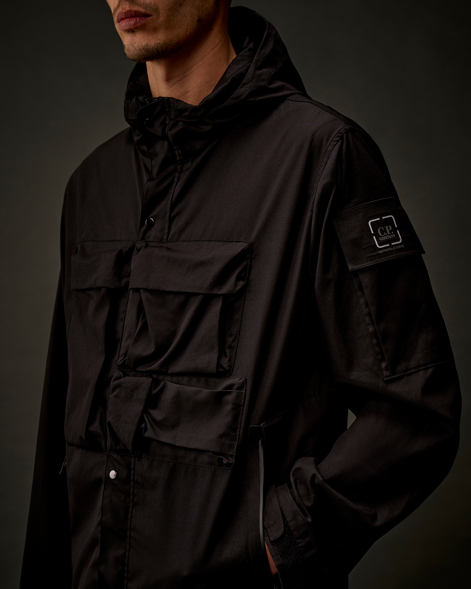 Black Metropolis Series HyST Foldable Hood Jacket | CPC USCA 