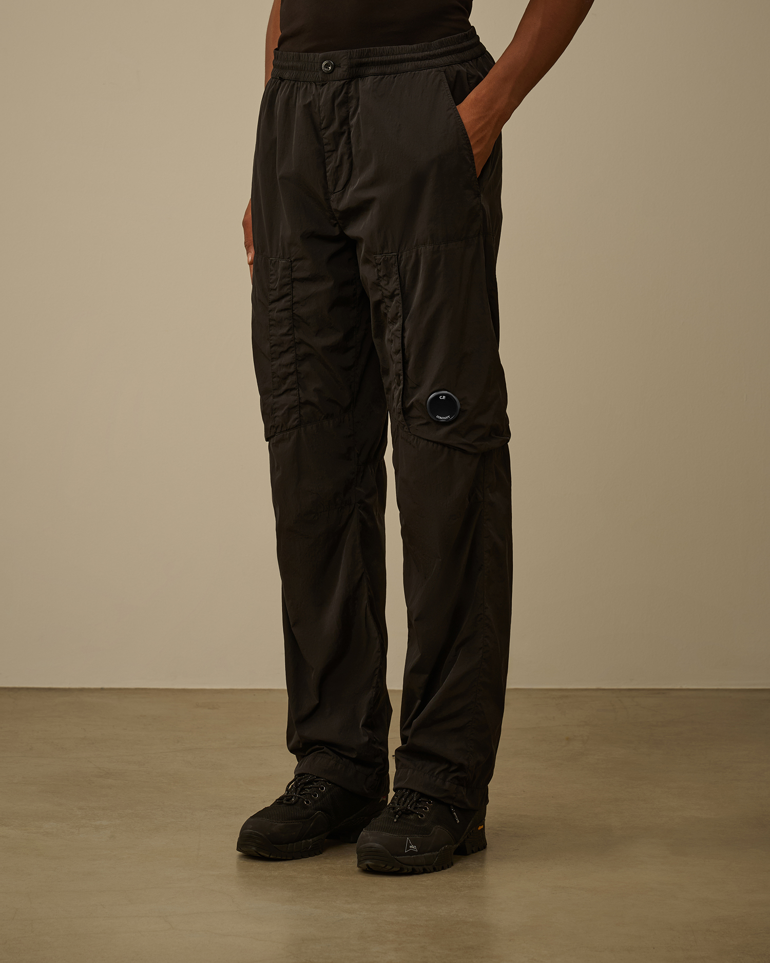 Chrome-R Lens Cargo Pants | CPC JP Online Store