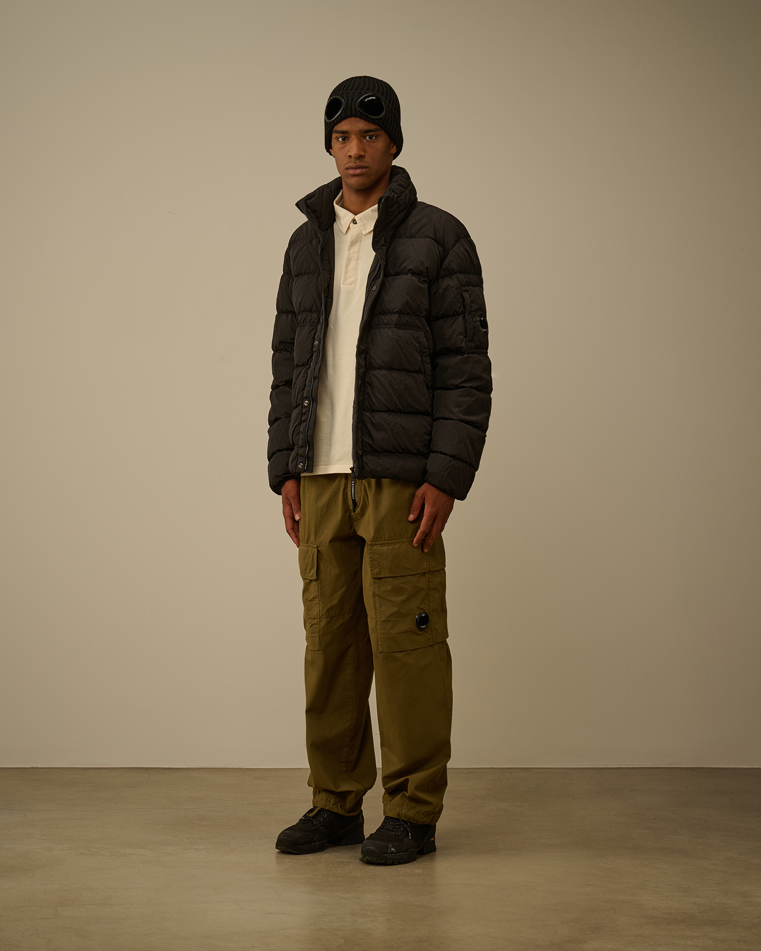 Black Chrome-R Down Jacket | CPC JP Online Store