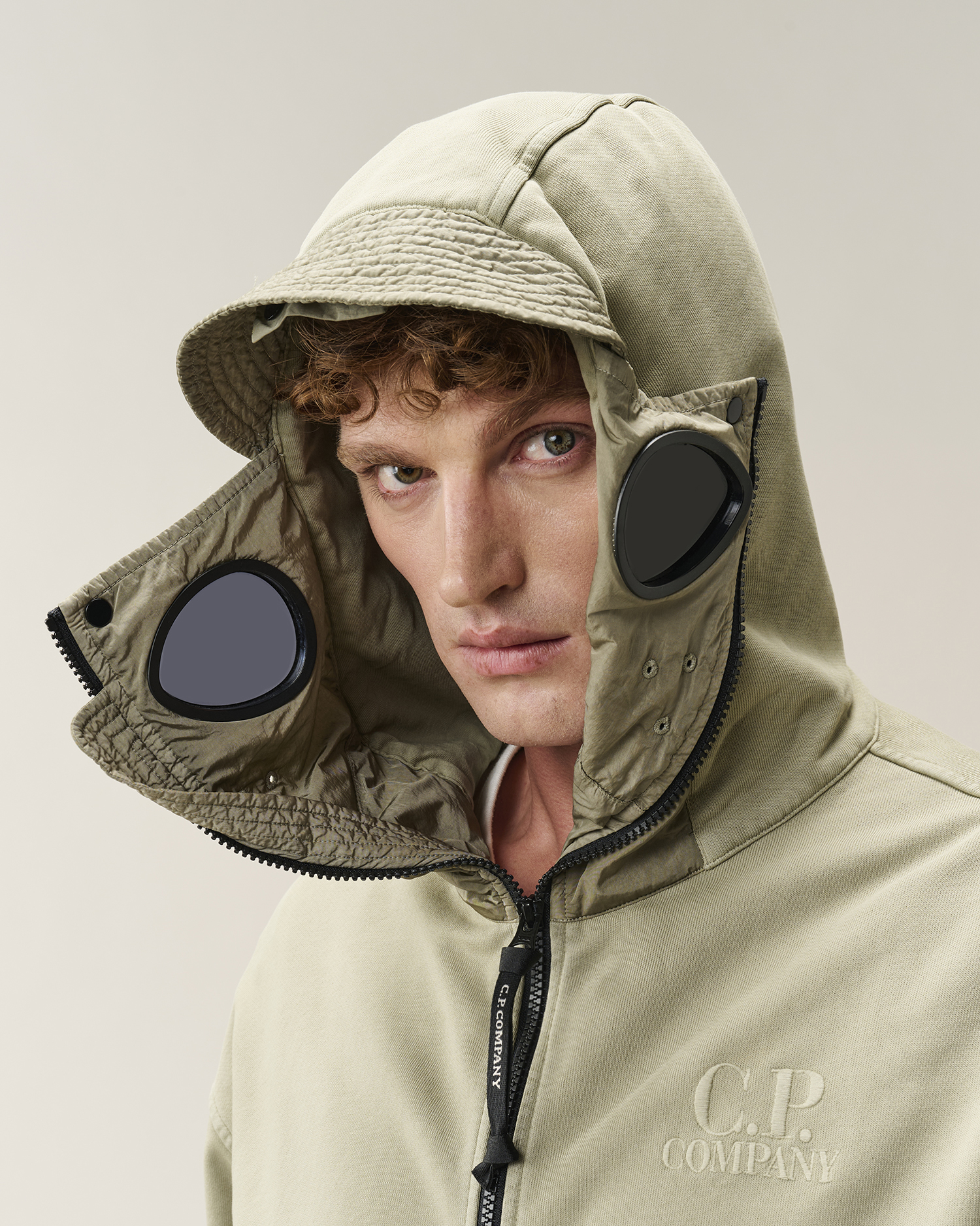 Beige Diagonal Raised Fleece Mixed Boxy Hooded Sweatshirt | CPC JP