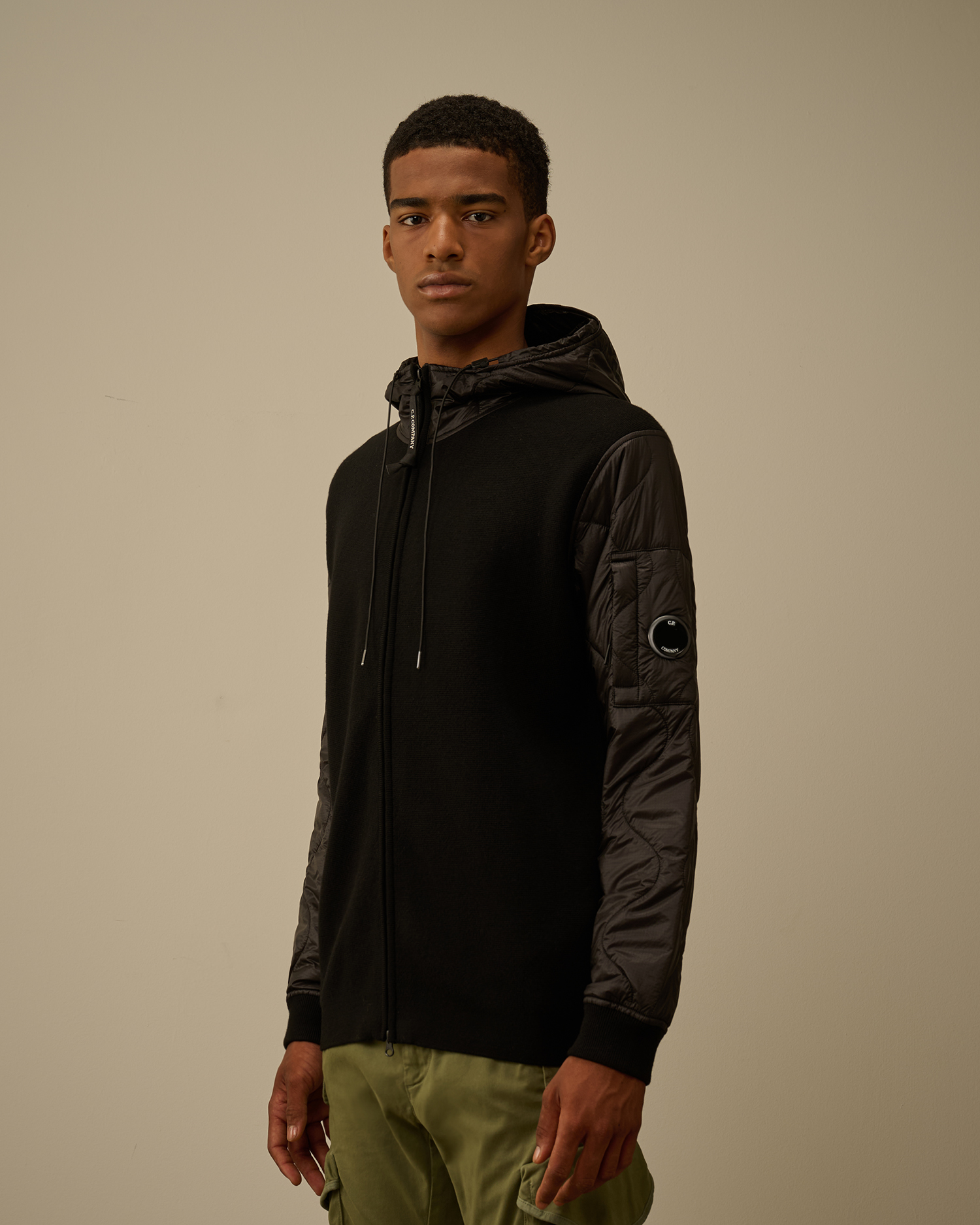 Black Extrafine Merino Wool Mixed Hooded Zip Sweater | CPC BNL