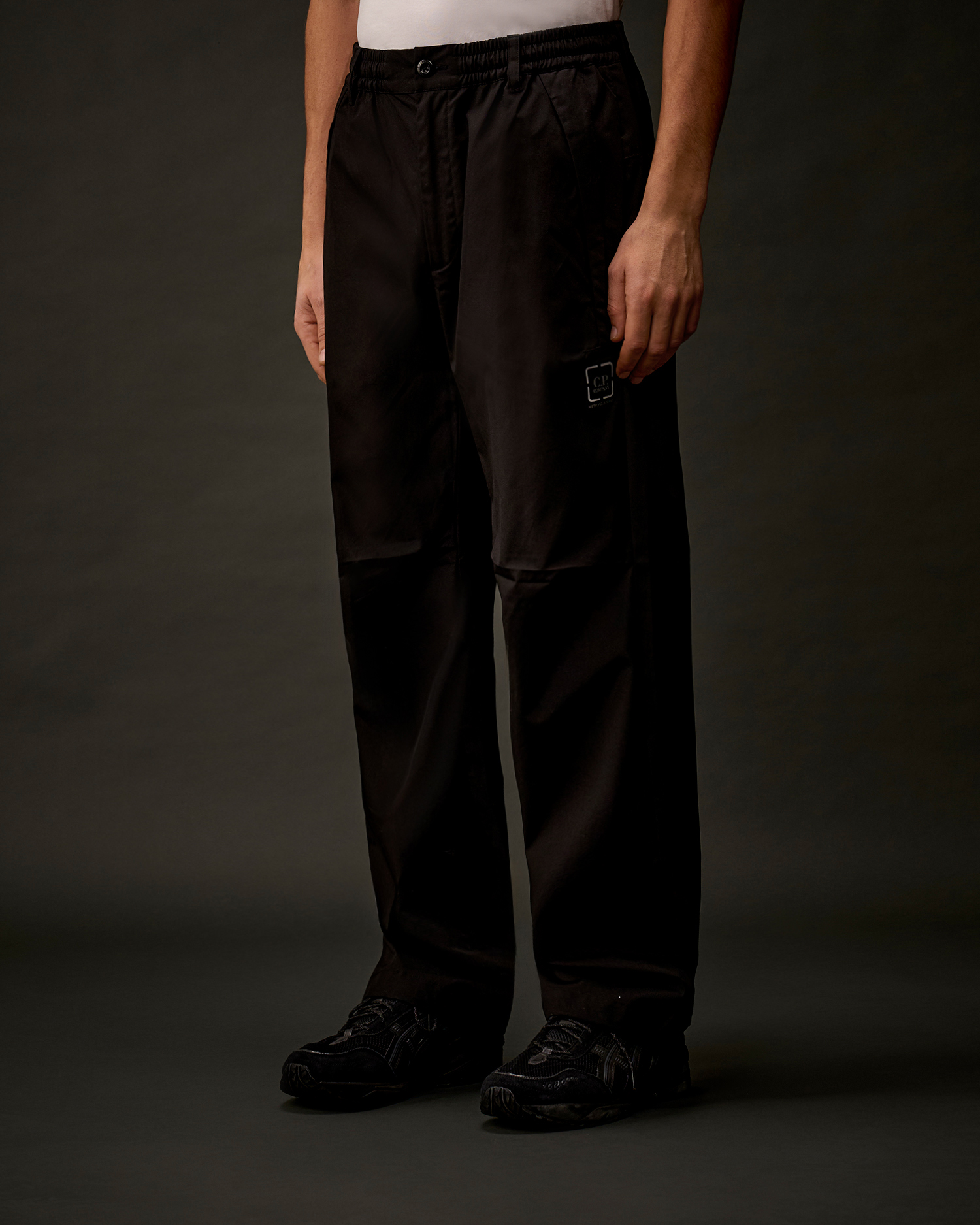 Black Metropolis Series HyST Boxy Pants | CPC JP Online Store