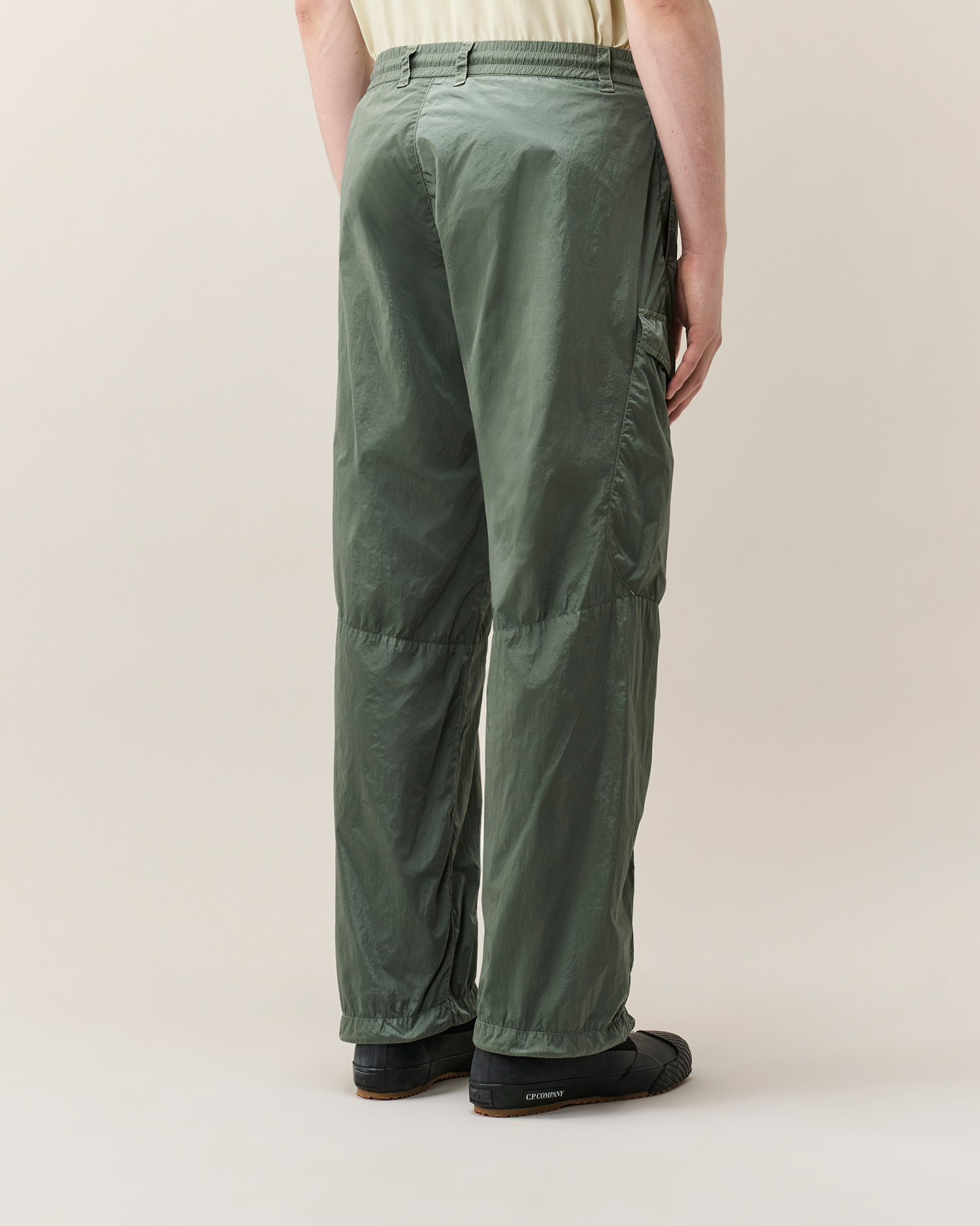 Grey Chrome-R No Side Seams Lens Cargo Pants | CPC JP Online Store