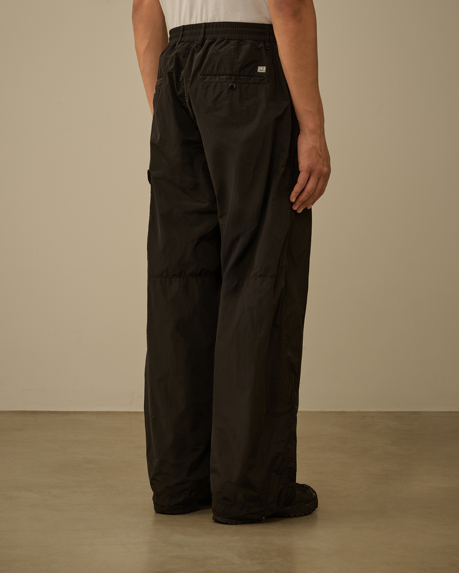 Black Flatt Nylon Boxy Cargo Pants | CPC JP Online Store