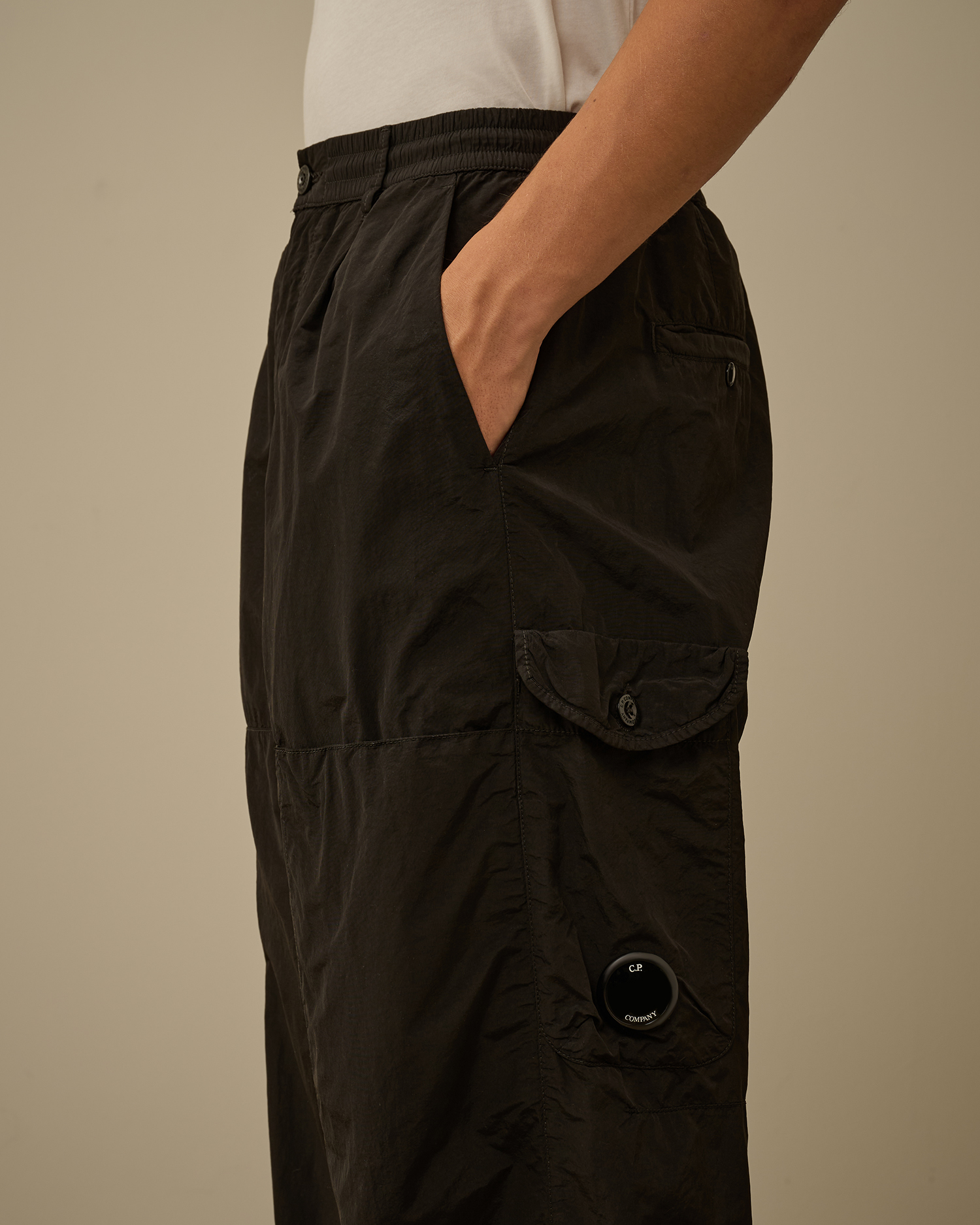 Black Flatt Nylon Boxy Cargo Pants | CPC JP Online Store