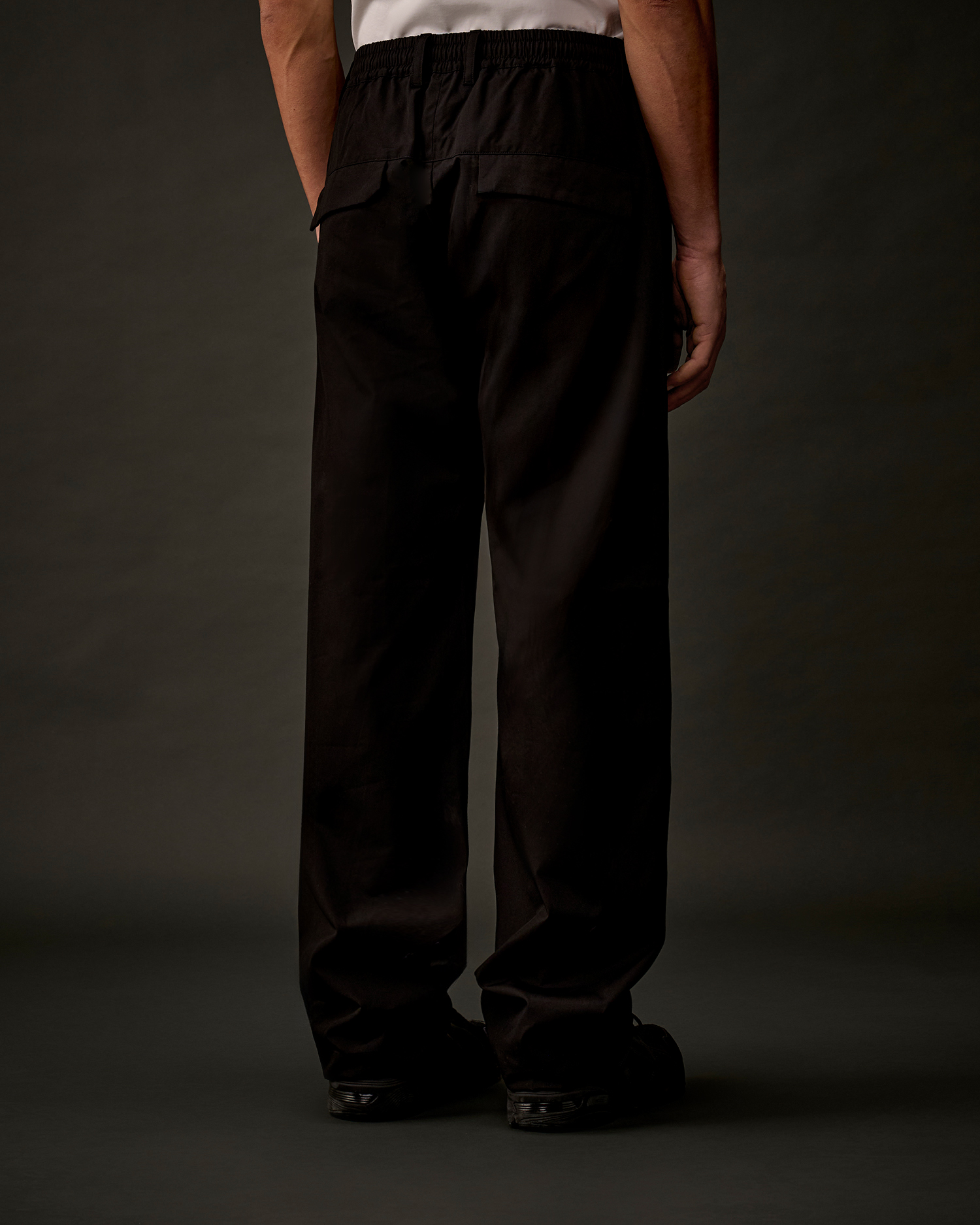 Black Metropolis Series HyST Boxy Pants | CPC JP Online Store