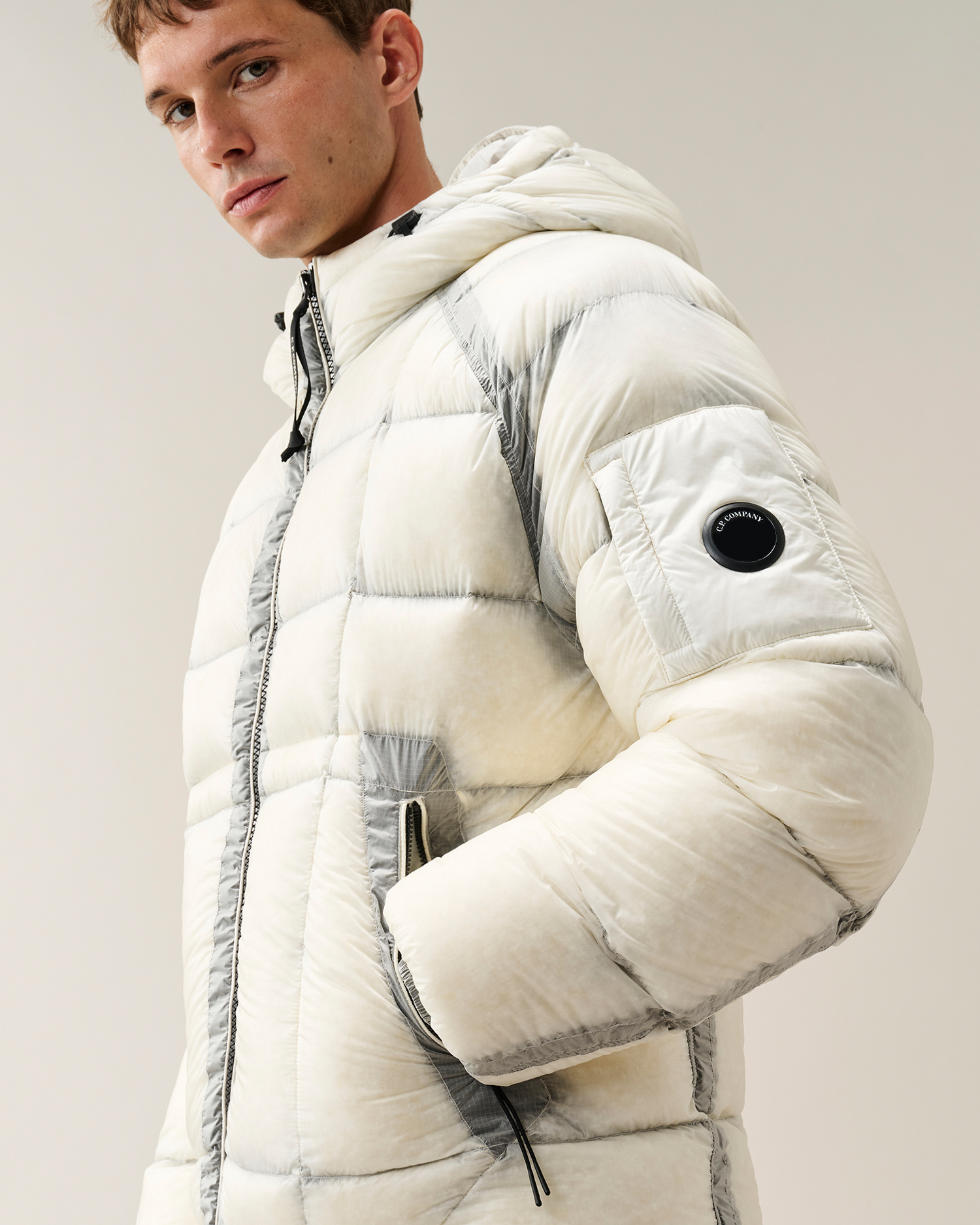 White D.D. Shell Hooded Down Jacket | CPC CH Online Store