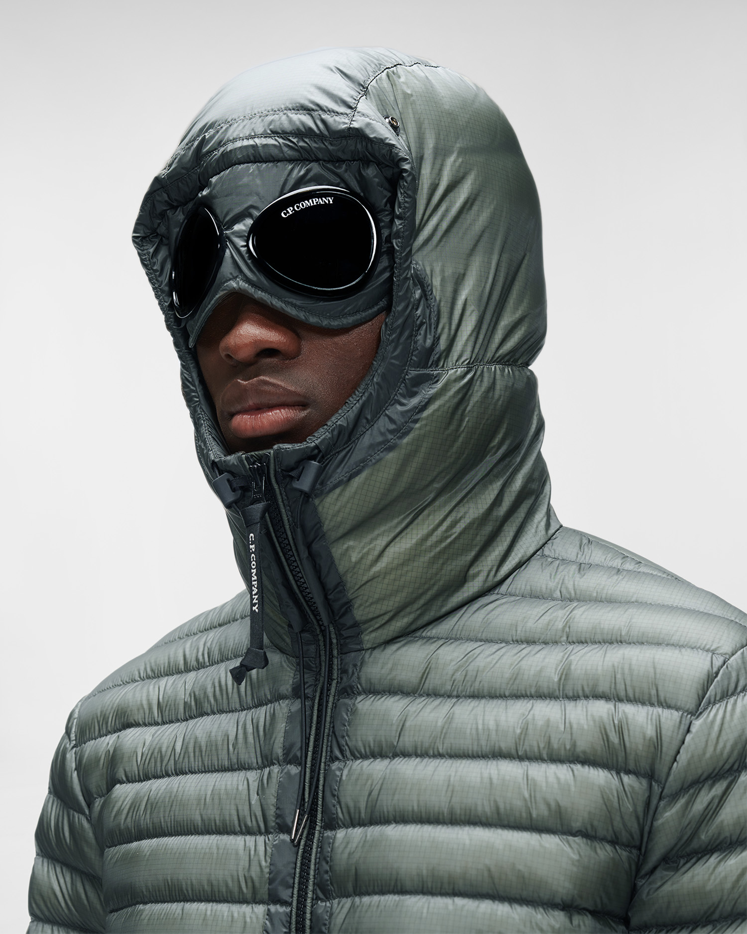 cp company dd shell goggle down jacket