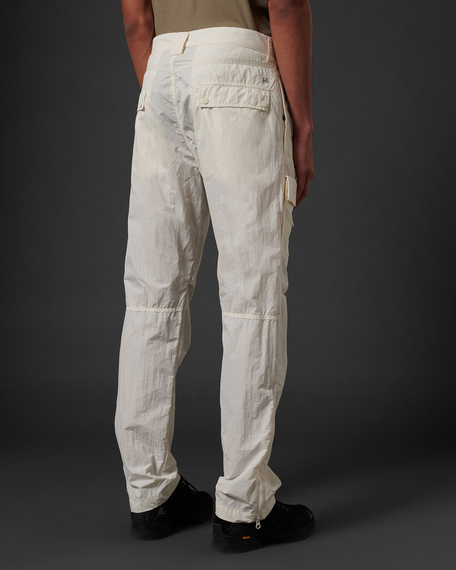 Metropolis Series Flatt Nylon Cargo Pants | C.P. Company Online Store