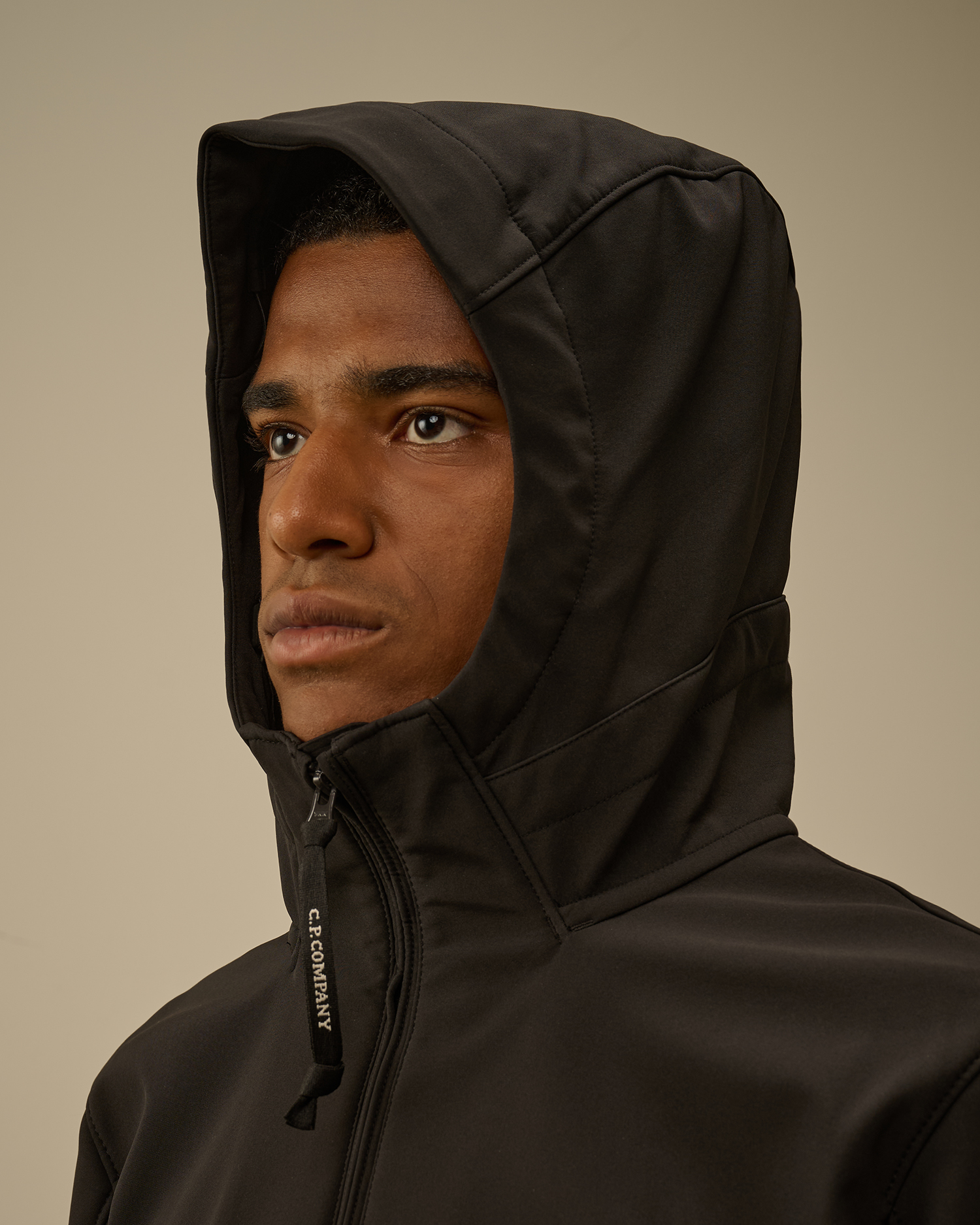 今日限りC.P. Company Shell-R Hooded Jacket Black C.P. Shell-R Hooded Jacket | CPC USCA Online Store