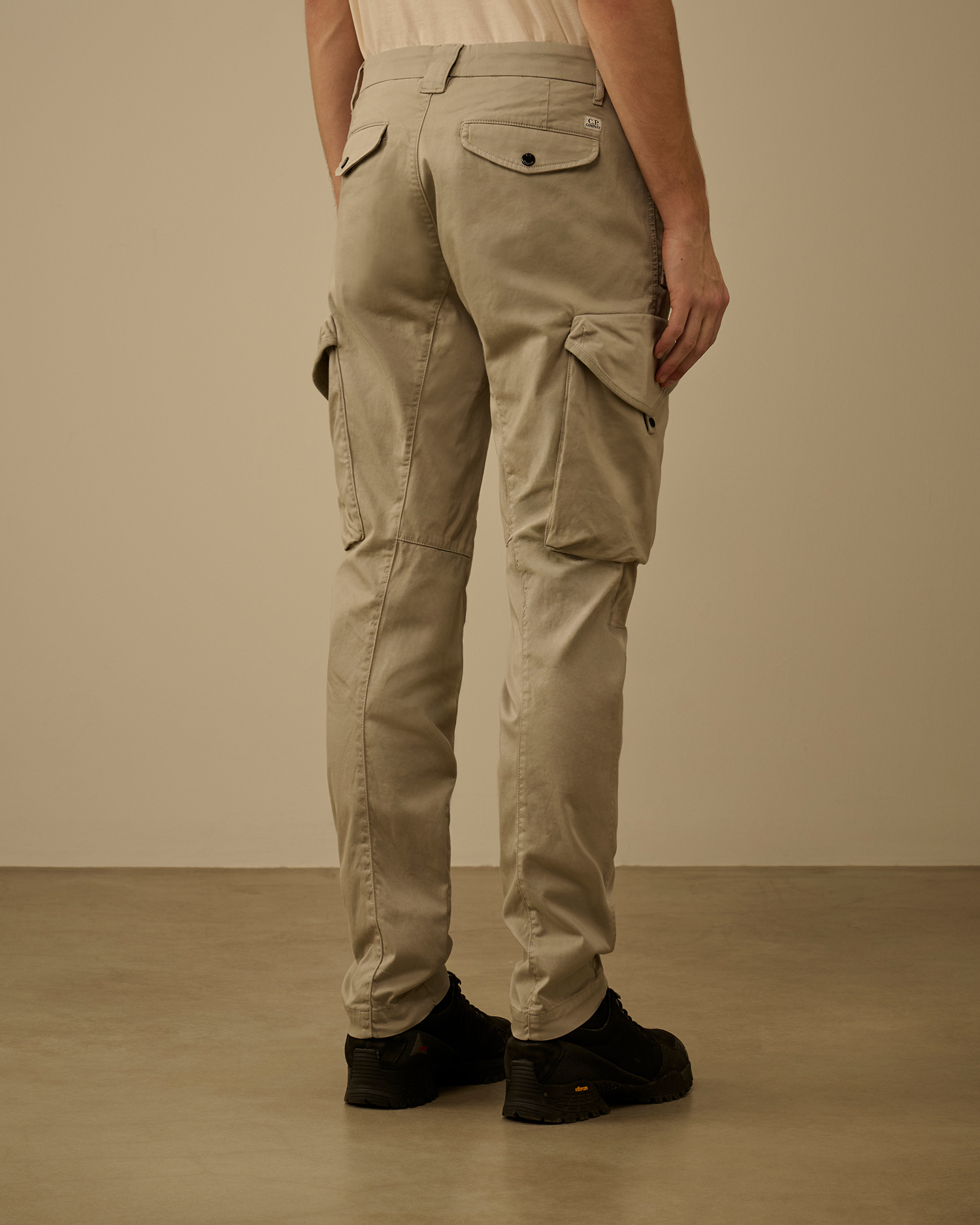 Grey Stretch Sateen Ergonomic Rounded Pockets Lens Cargo Pants 