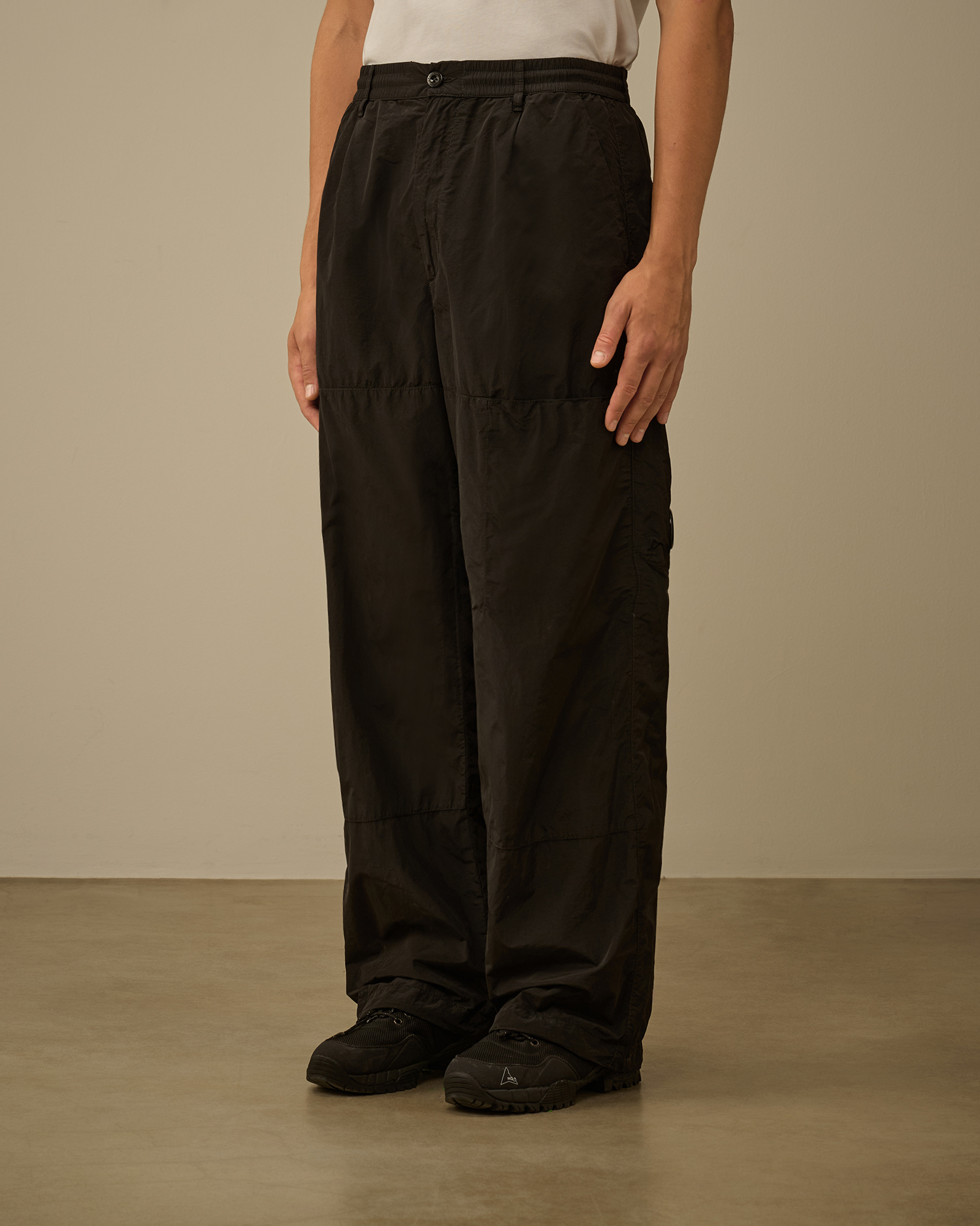 Black Flatt Nylon Boxy Cargo Pants | CPC JP Online Store