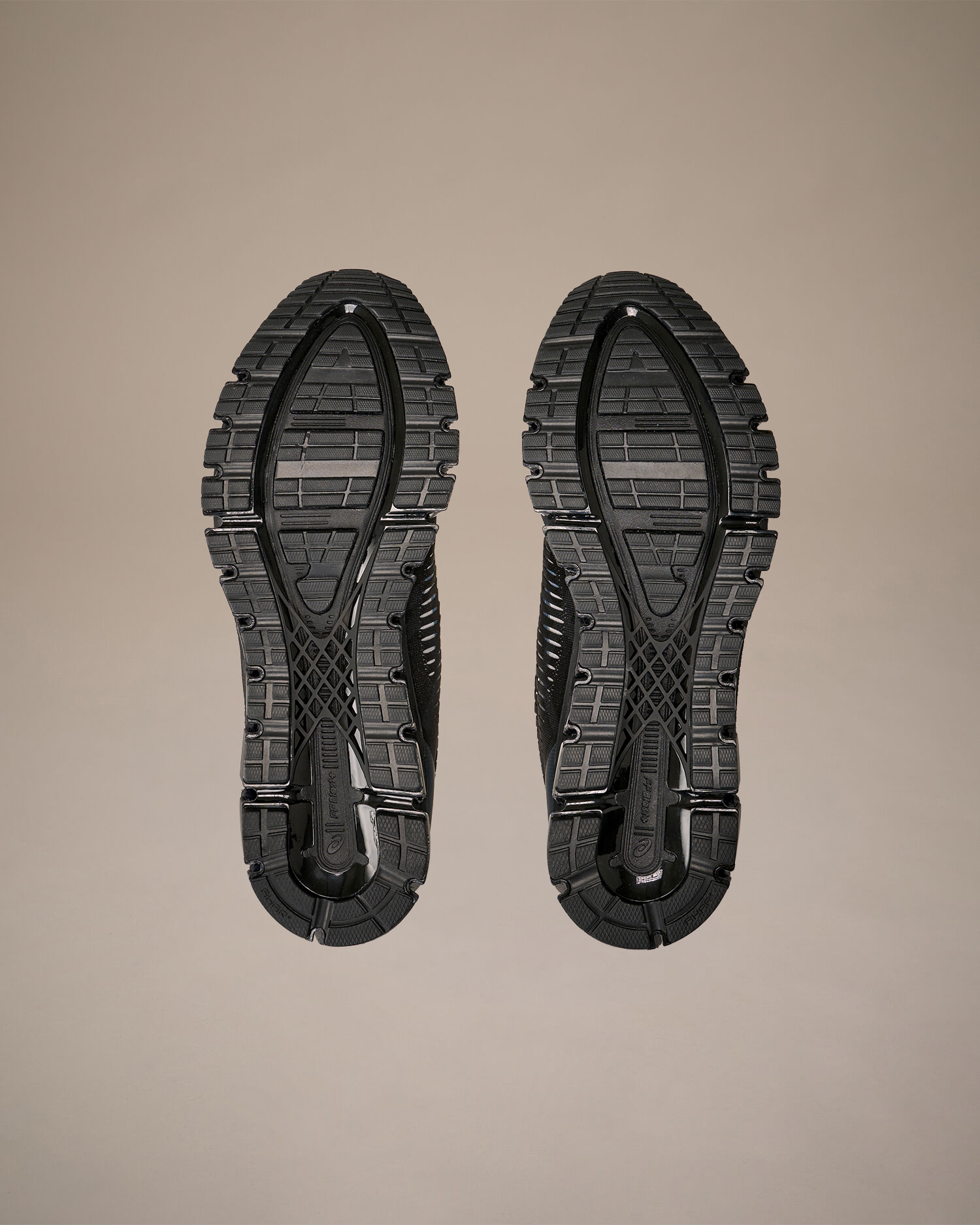 Black ASICS x C.P. Company GEL-QUANTUM™ 360 I Sneakers | CPC JP 