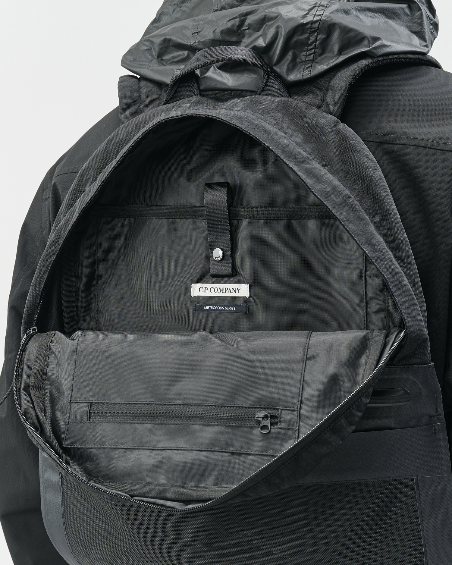 Black Metropolis Series Quartz Mixed Backpack | CPC KR Online Store