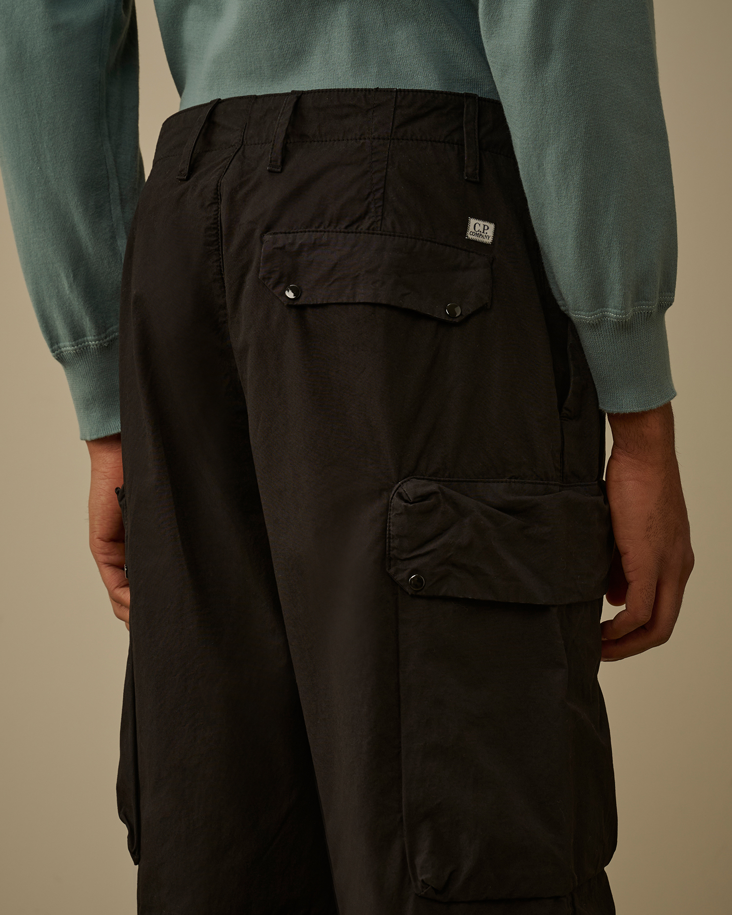 Black Micro-Reps Boxy Cargo Lens Pants | CPC USCA Online Store
