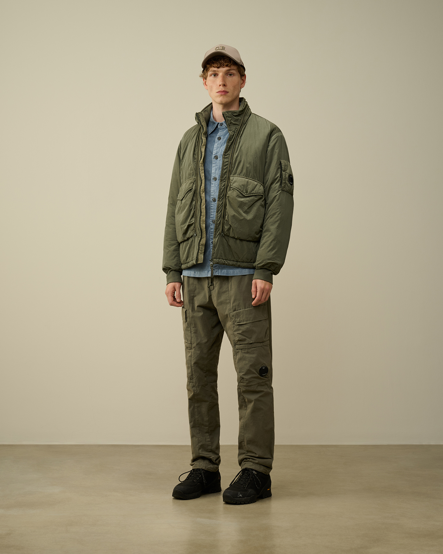 Chrome-R Body Zippers Padded Jacket | CPC DEAT Online Store