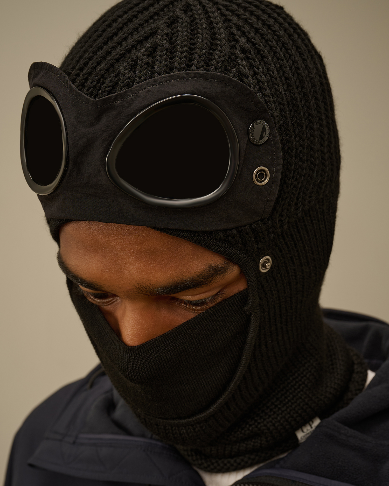 Black Extrafine Merino Wool Goggle Balaclava | CPC USCA Online Store