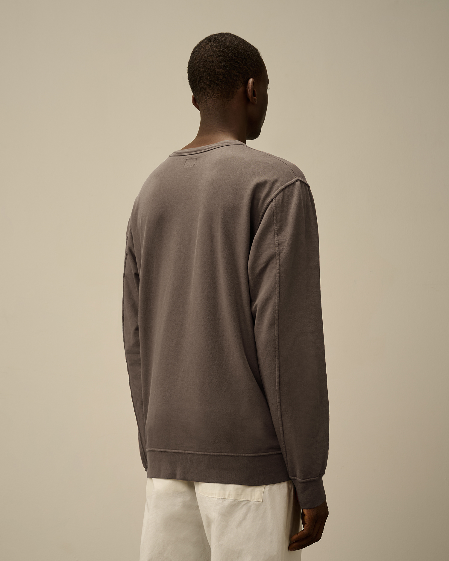 Grey Light Fleece Crewneck Lens Sweatshirt | CPC JP Online Store