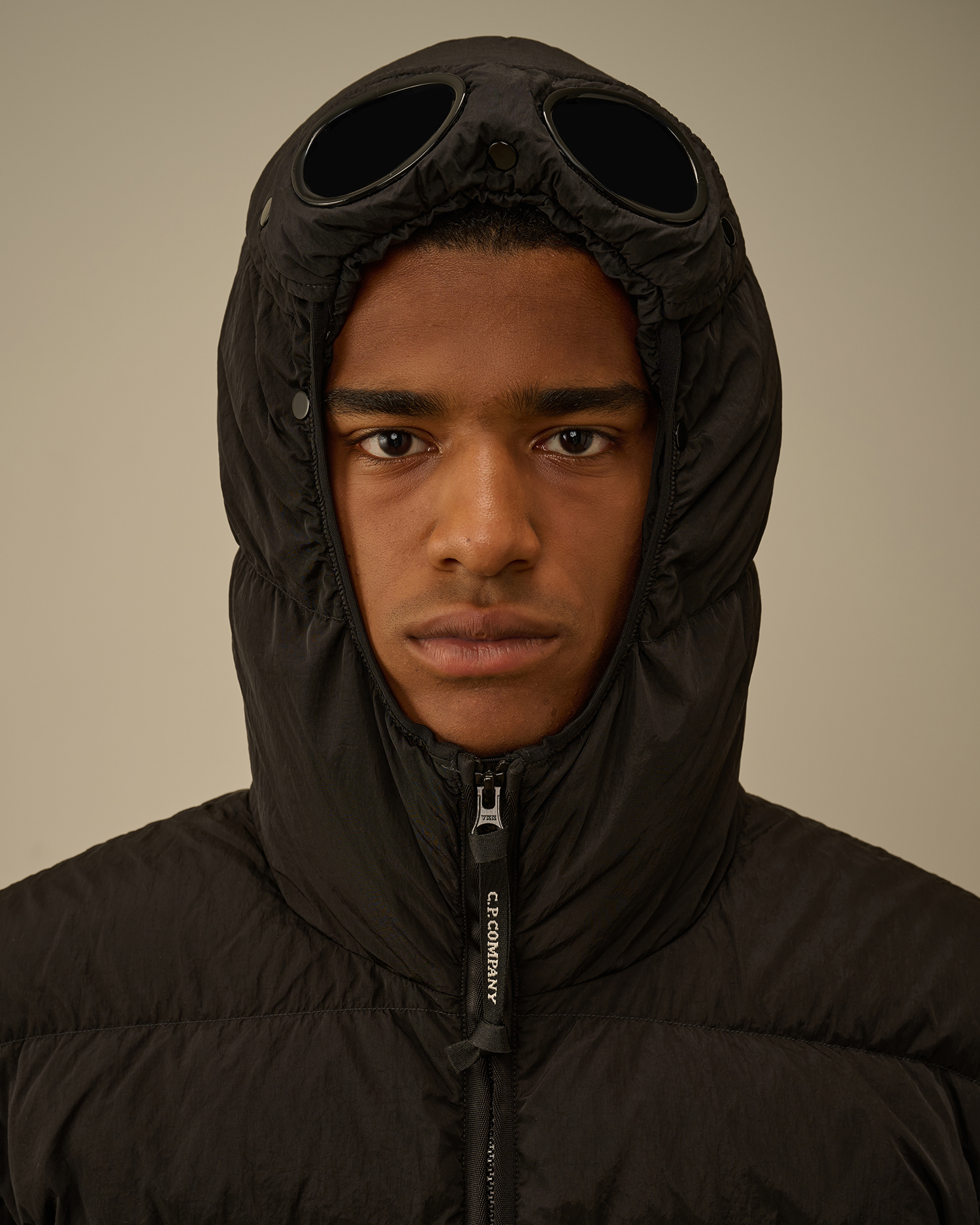 Black Chrome-R Goggle Down Jacket | CPC USCA Online Store