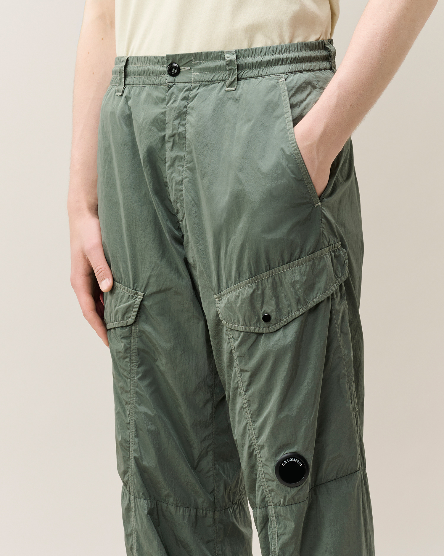 Grey Chrome-R No Side Seams Lens Cargo Pants | CPC JP Online Store