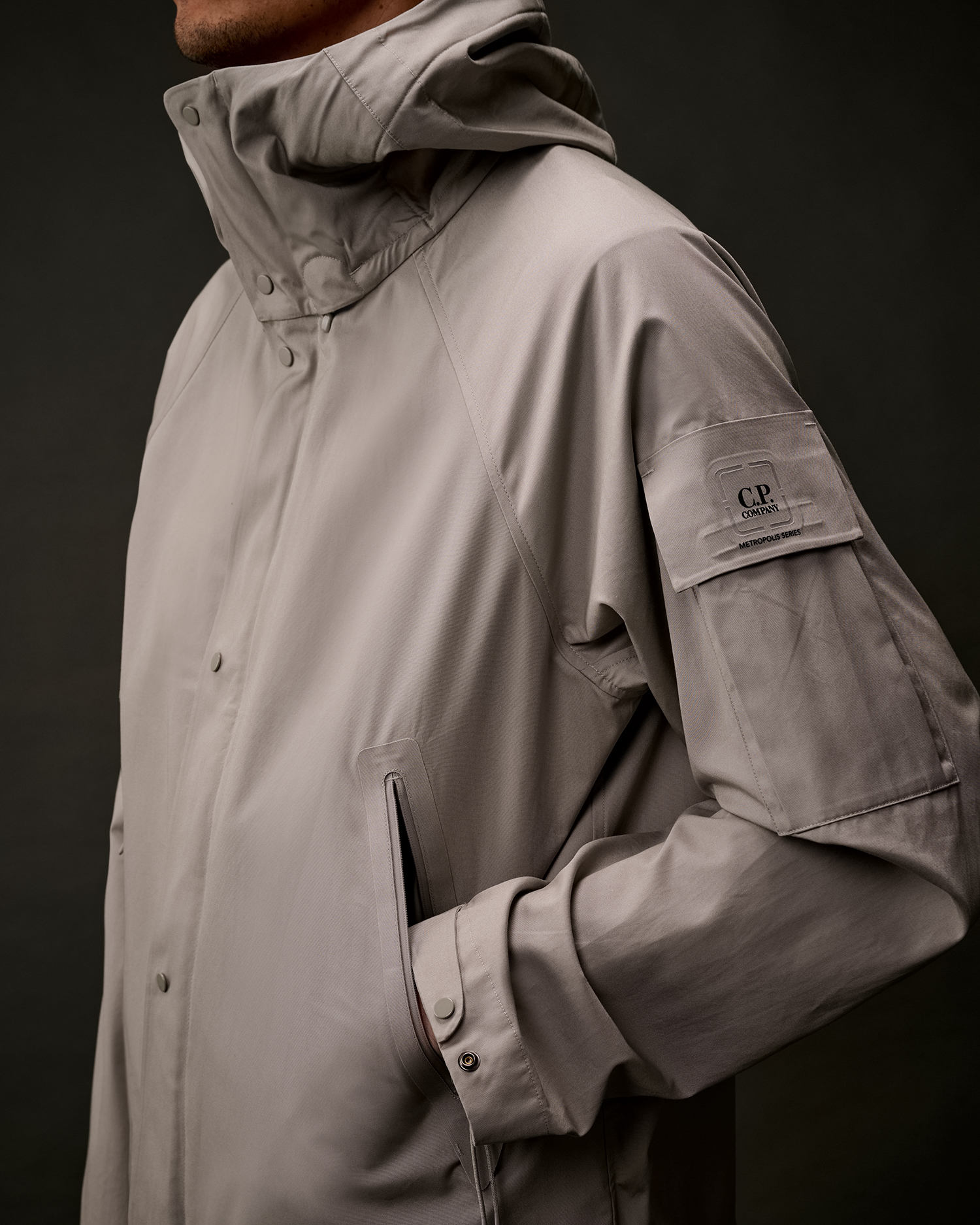 Grey Metropolis Series HyST Hooded Jacket | CPC USCA Online Store