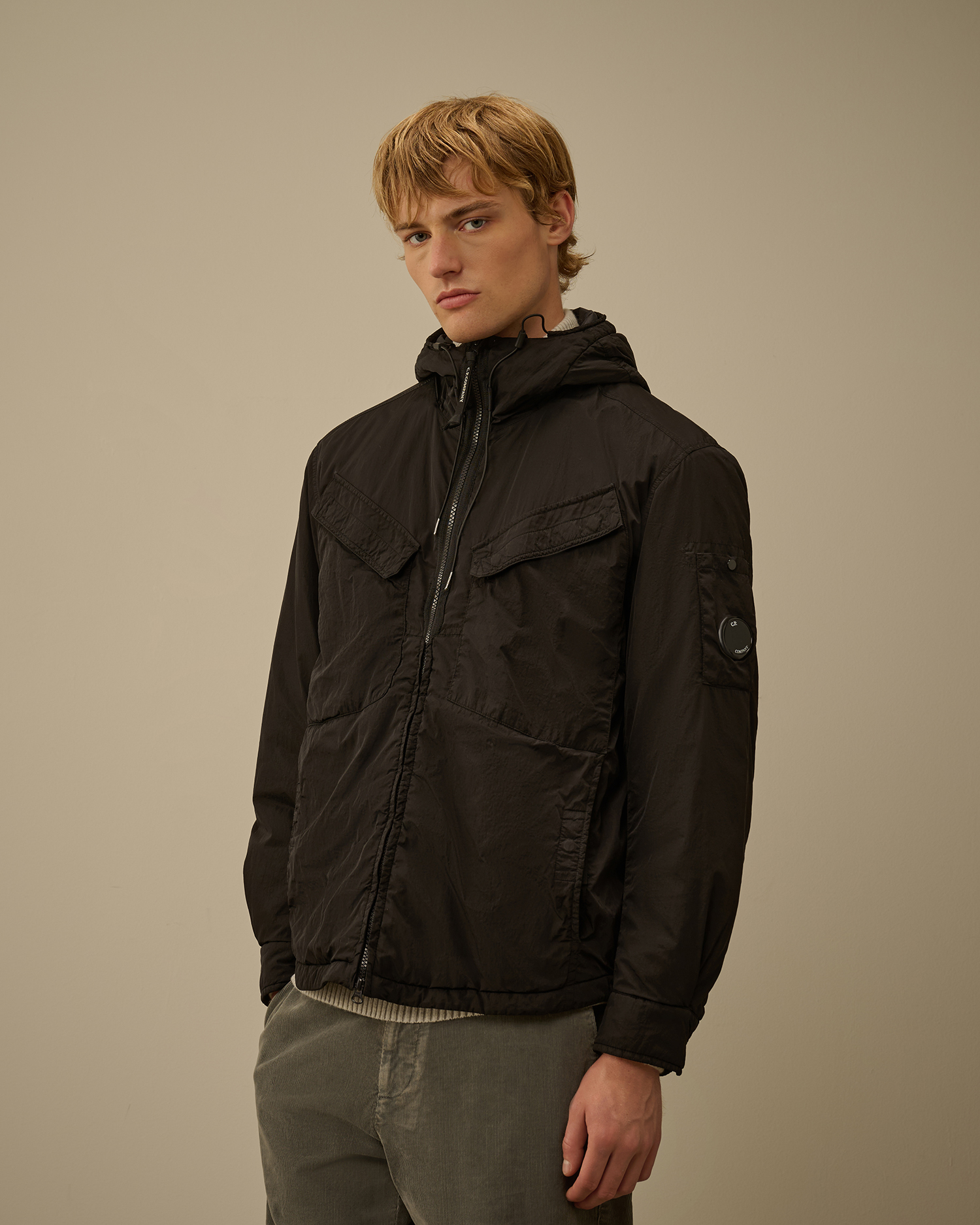 Chrome-R Hooded Zipped Overshirt | C.P. Company Japan Online Store