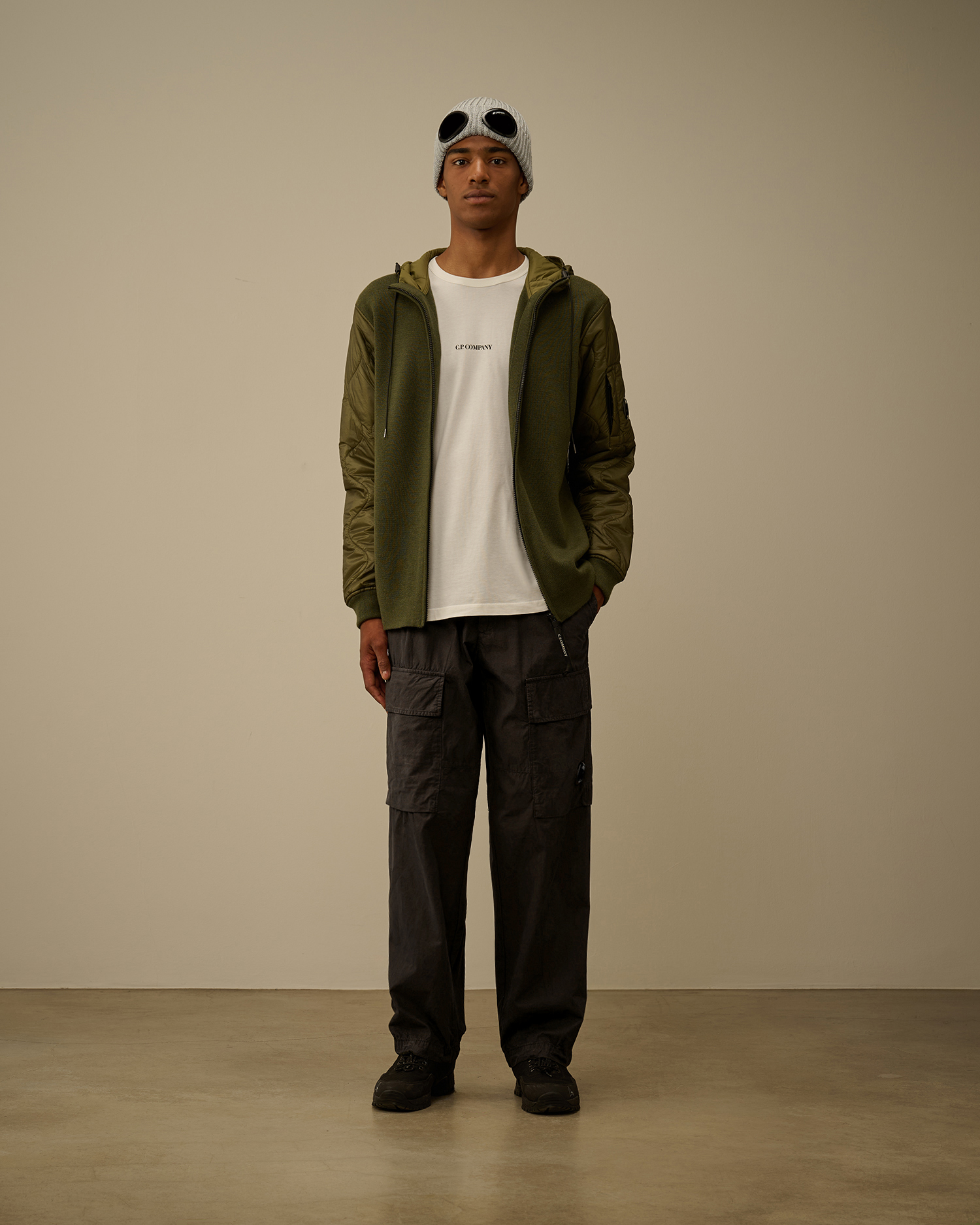 Black Microreps Boxy Cargo Pants | CPC JP Online Store