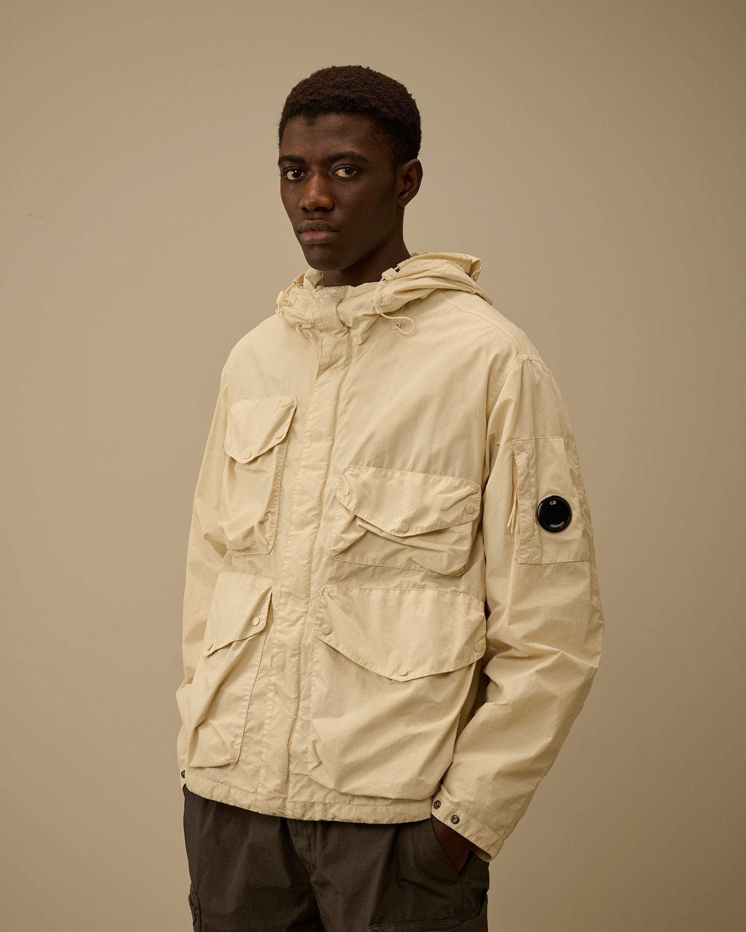 White Flatt Nylon Goggle Jacket | CPC USCA Online Store